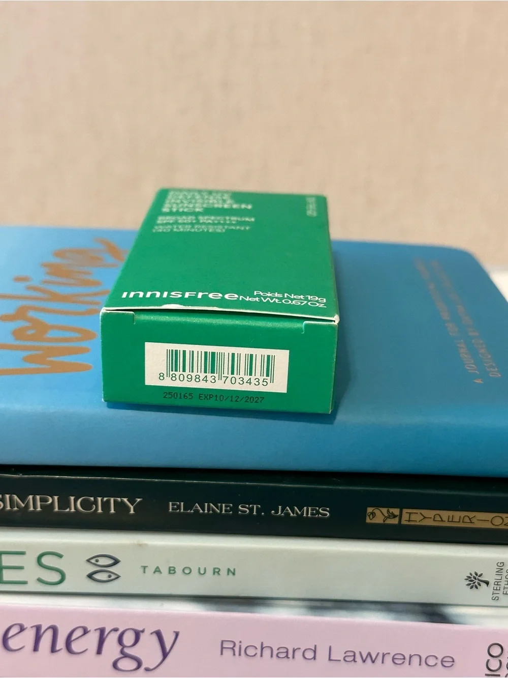 Innisfree Daily UV Defense Invisible Sunscreen Stick - Green